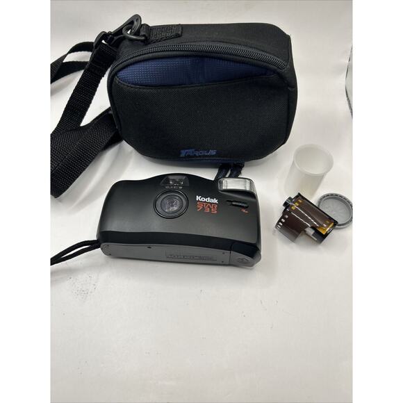 35mm Kodak Star 735 1 Roll Of Kodak 400 Film And Case